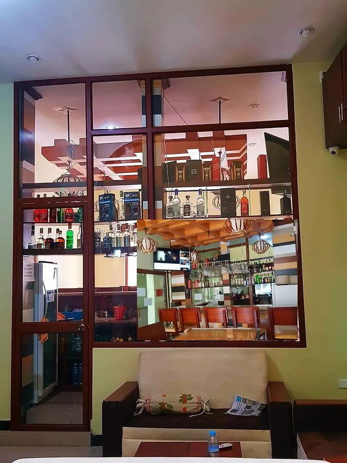 Hotel Tito Cuenca 3*,
